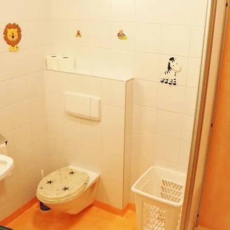 酒店 Familienparadies Reichenhauser 滨湖科伊查赫